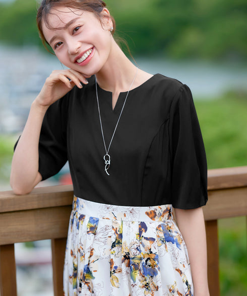 フラワープリントドッキングワンピース