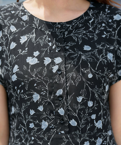 リーフフラワー柄ワンピース