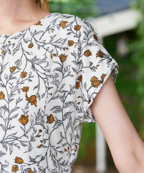 リーフフラワー柄ワンピース