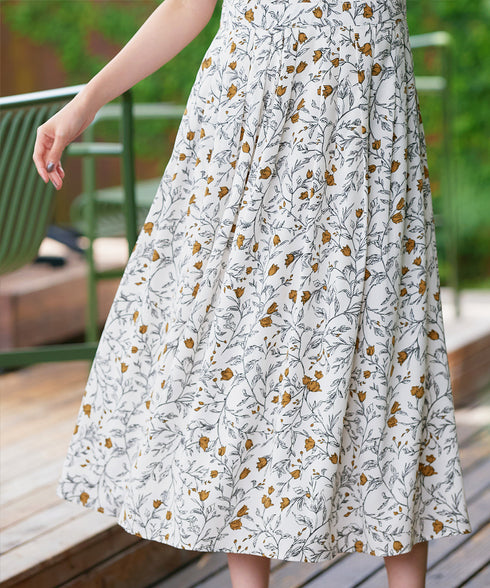 リーフフラワー柄ワンピース