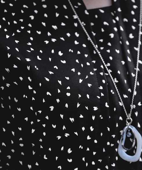 変形ドット柄ワンピース