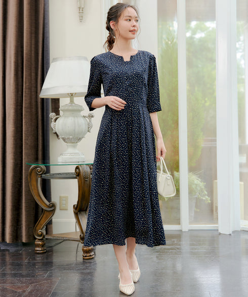 変形ドット柄ワンピース