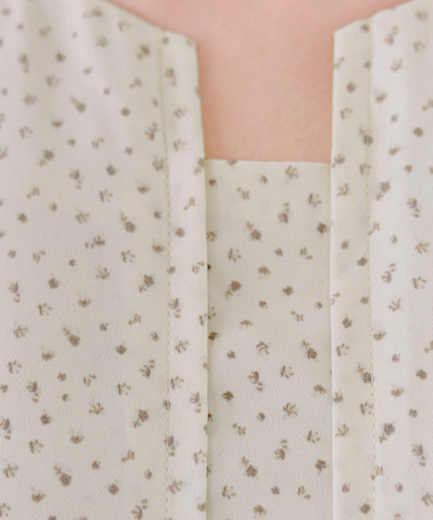 変形ドット柄ワンピース