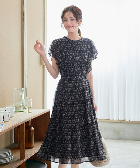 【小倉優子さん着用】フレアスリーブ柄ワンピース