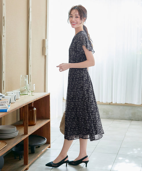 【小倉優子さん着用】フレアスリーブ柄ワンピース