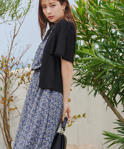 花柄フレンチスリーブワンピース