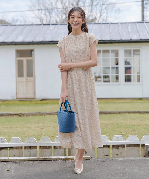 花柄フレンチスリーブワンピース