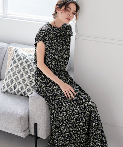 花柄フレンチスリーブワンピース