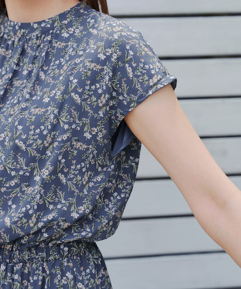 花柄フレンチスリーブワンピース