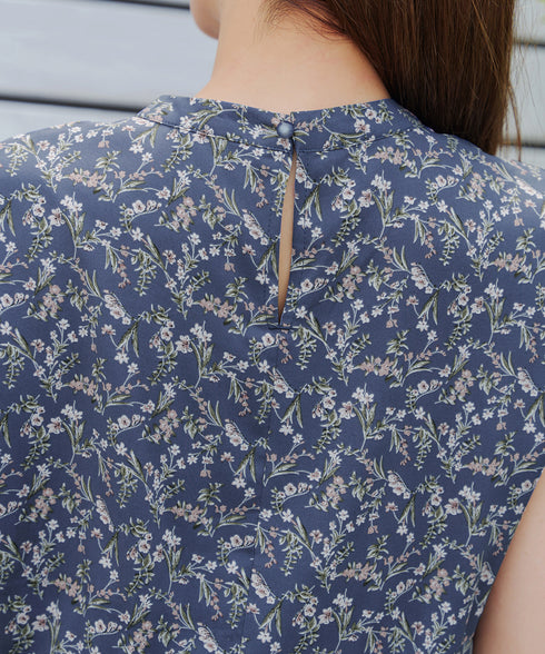 花柄フレンチスリーブワンピース