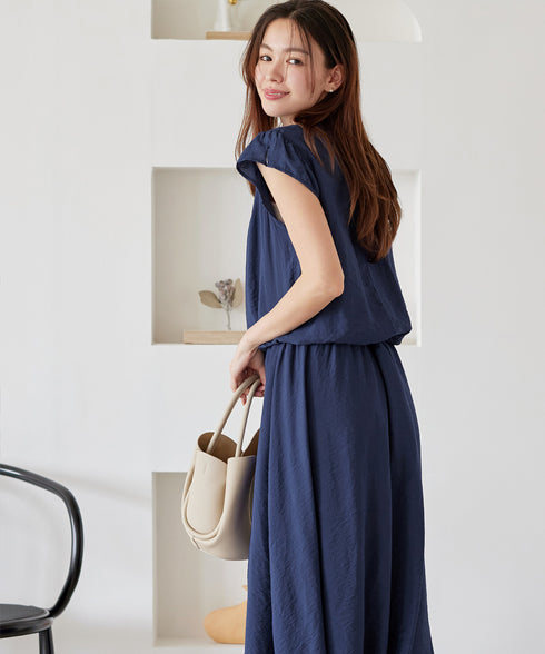 フリル袖ワンピース