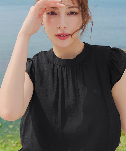 フリル袖ワンピース