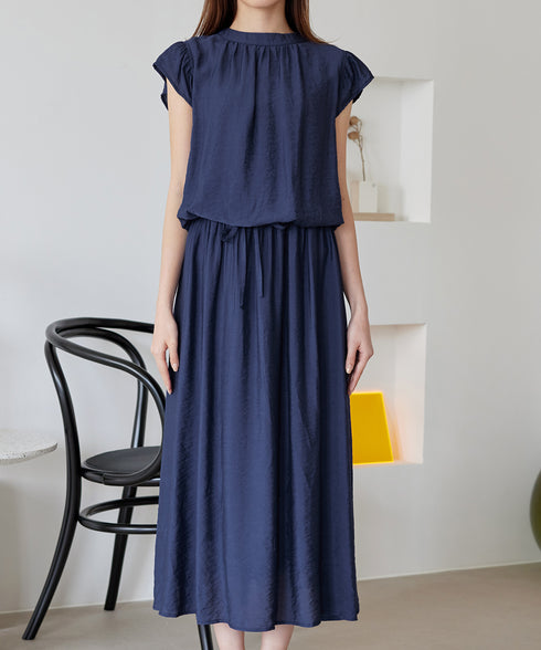 フリル袖ワンピース