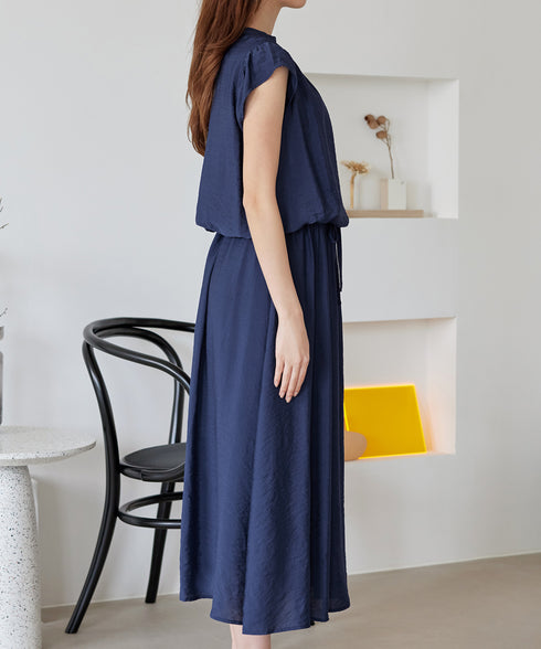 フリル袖ワンピース