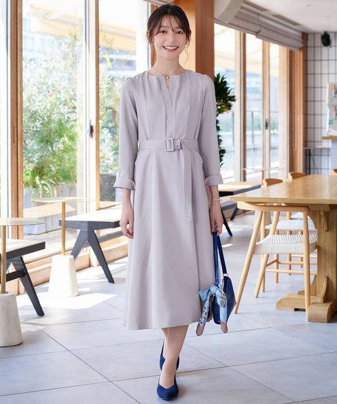 【安めぐみさん着用】キーネックポケットワンピース