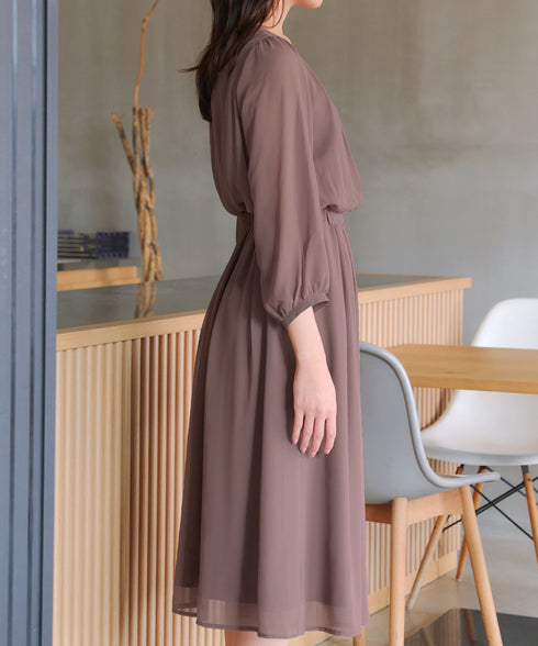 ブラウジングシフォンワンピース