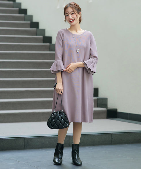 シフォンフレア袖スポンジニットワンピース