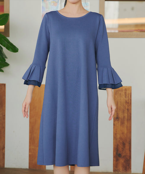 シフォンフレア袖スポンジニットワンピース