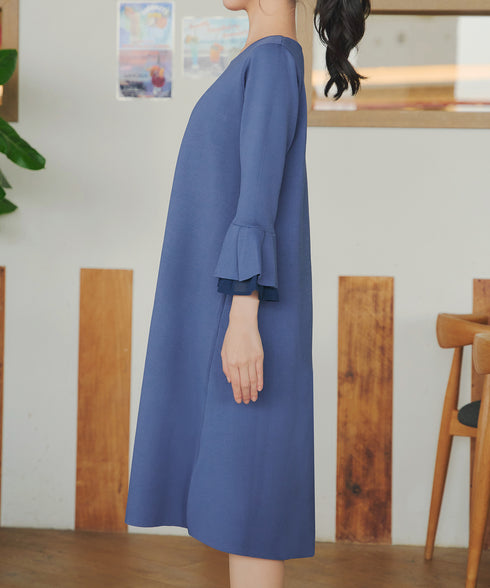 シフォンフレア袖スポンジニットワンピース