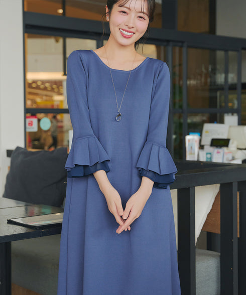 シフォンフレア袖スポンジニットワンピース