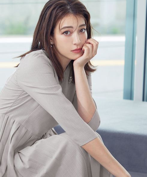 プリーツワンピース