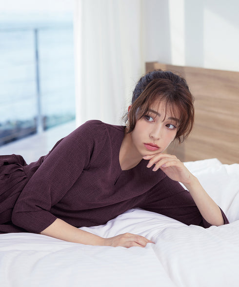 プリーツワンピース