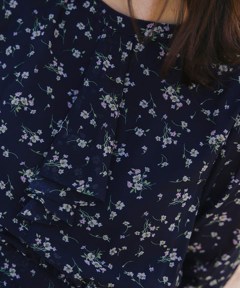 【新色追加】花柄フリルドレープワンピース