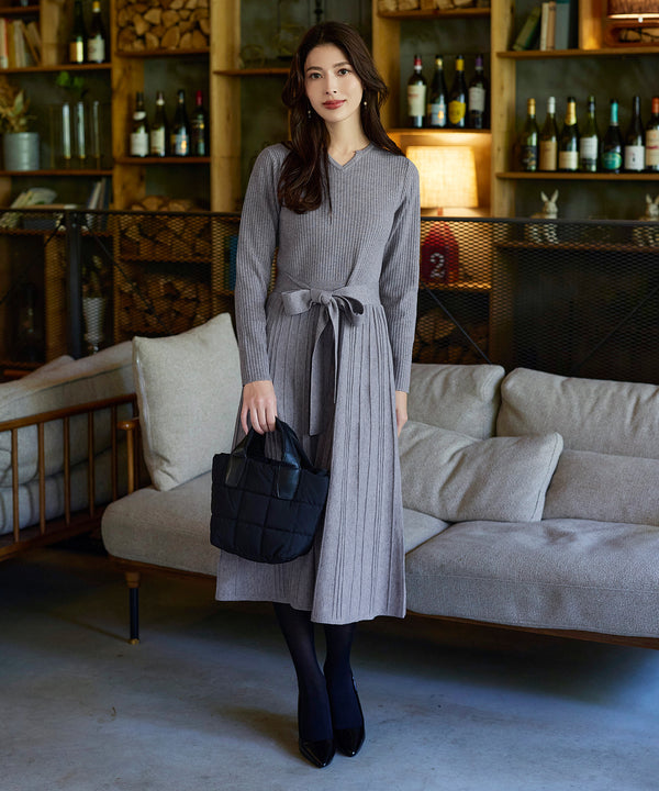 【アウトレット】プリーツ編みラメニットフレアワンピース