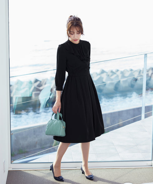 【アウトレット】ラッフルフリルワンピース