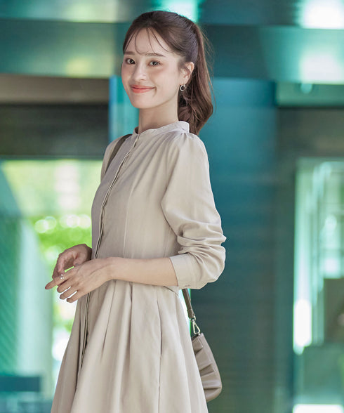 ピーチスキンバンドカラーワンピース