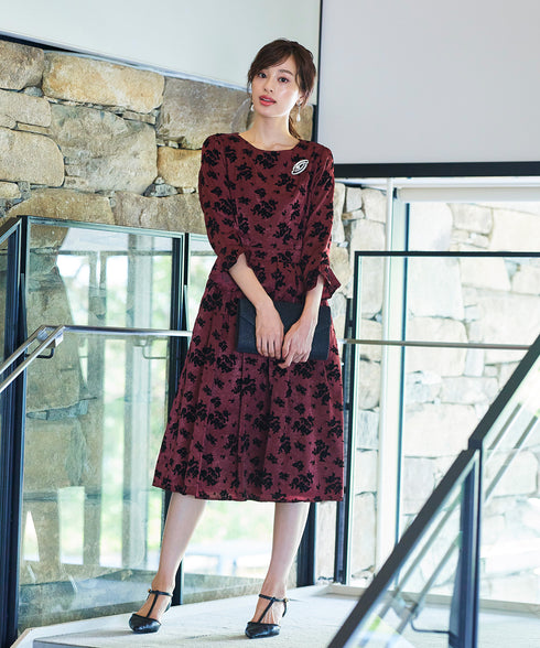 【安田美沙子さん着用 / 新色追加】 フラワーフロッキーワンピース