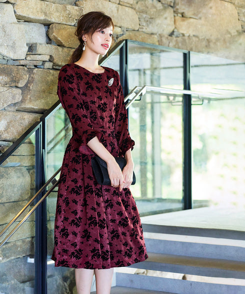 【安田美沙子さん着用 / 新色追加】 フラワーフロッキーワンピース