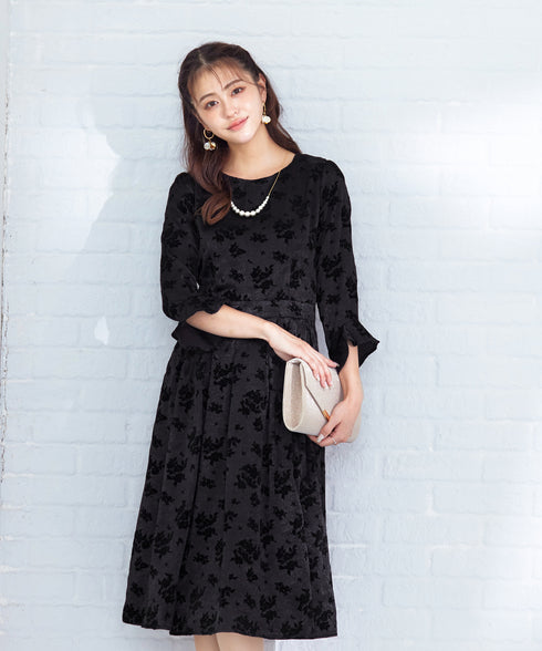 【安田美沙子さん着用 / 新色追加】 フラワーフロッキーワンピース