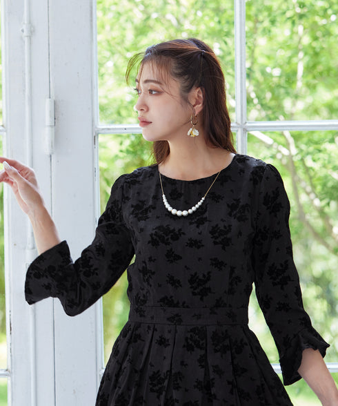 【安田美沙子さん着用 / 新色追加】 フラワーフロッキーワンピース