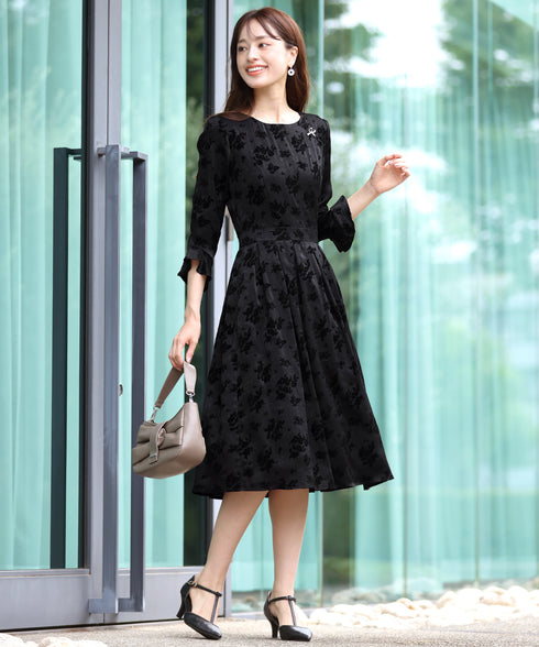 【安田美沙子さん着用 / 新色追加】 フラワーフロッキーワンピース