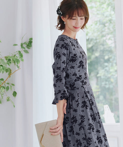 【安田美沙子さん着用 / 新色追加】 フラワーフロッキーワンピース