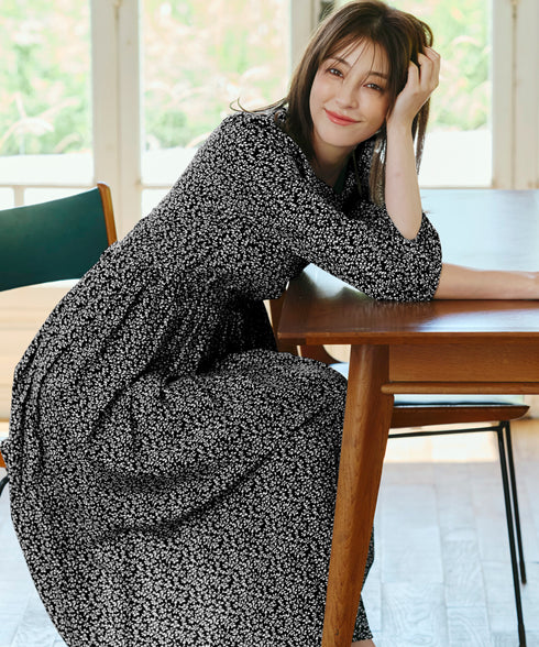 【新色追加】 パフスリーブプリーツワンピース