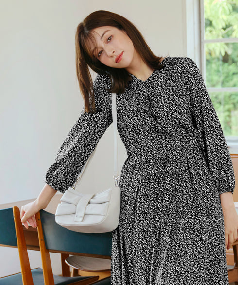 【新色追加】 パフスリーブプリーツワンピース