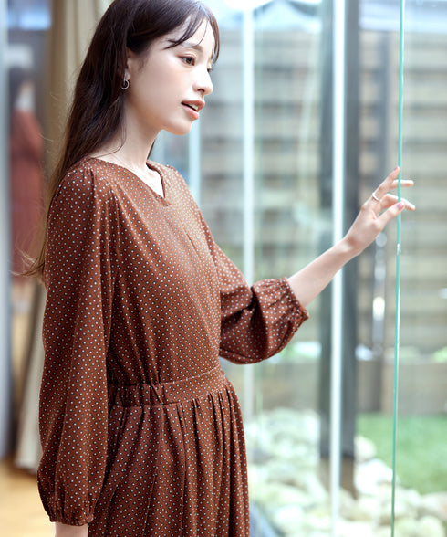 【新色追加】 パフスリーブプリーツワンピース