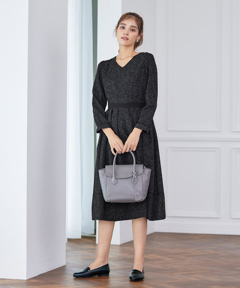 配色パイピングフレアワンピース