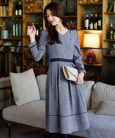 配色パイピングフレアワンピース