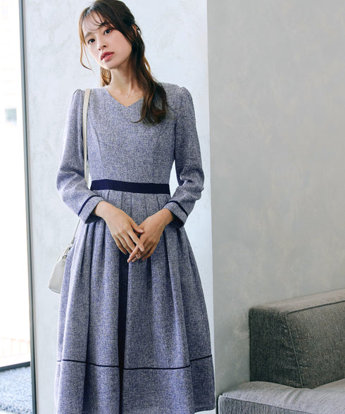 配色パイピングフレアワンピース