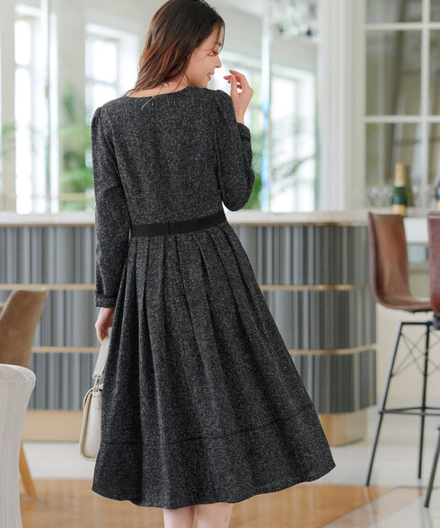 配色パイピングフレアワンピース