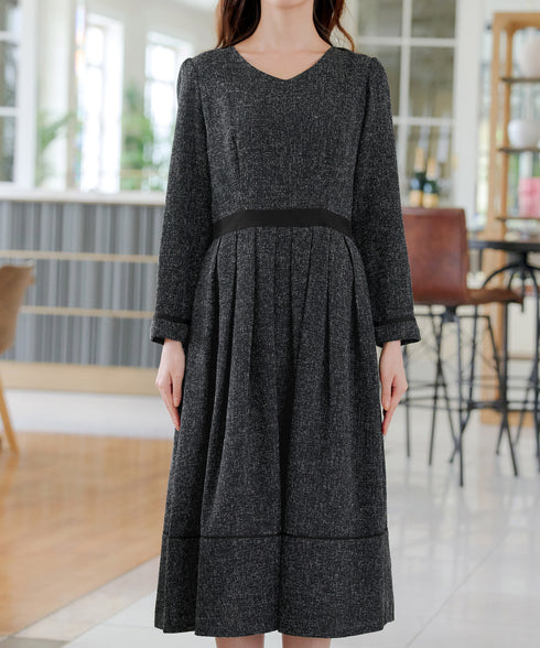配色パイピングフレアワンピース