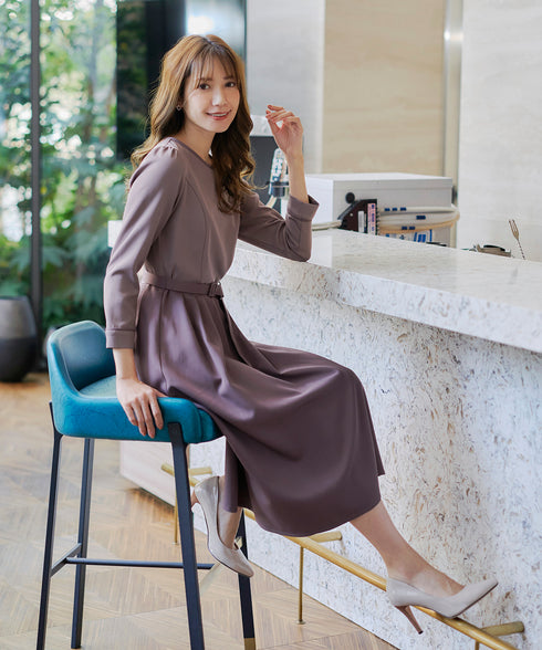 【アウトレット】バックルベルト付き配色フレアワンピース