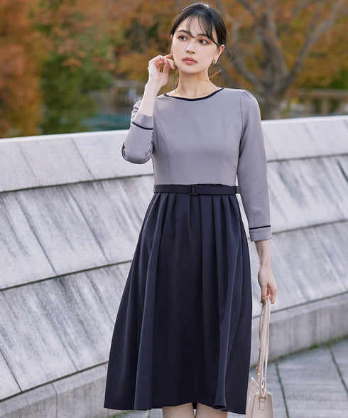 【アウトレット】バックルベルト付き配色フレアワンピース