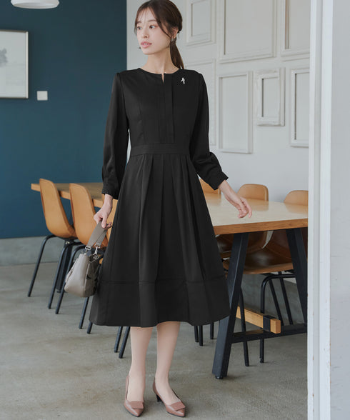 【新色追加】 キーネックフレアワンピース