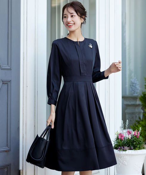 【新色追加】 キーネックフレアワンピース