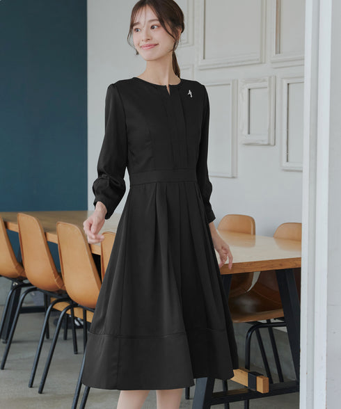 【新色追加】 キーネックフレアワンピース
