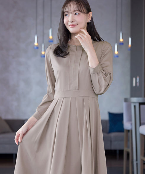 【新色追加】 キーネックフレアワンピース